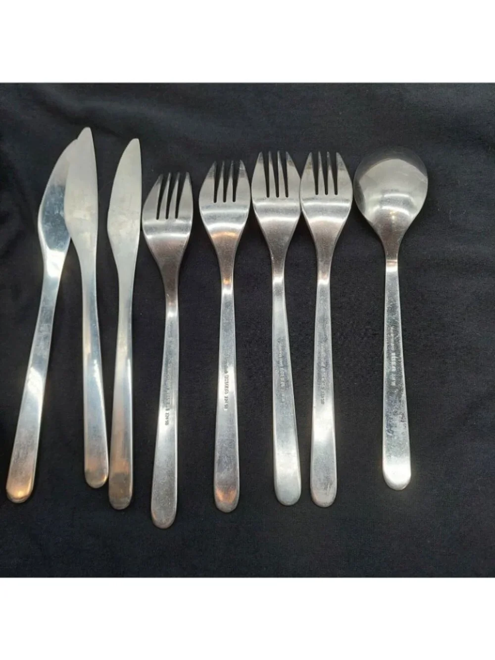 IKEA 4 Forks, 3 Knives & 1 Spoon Stainless Lot Of 8